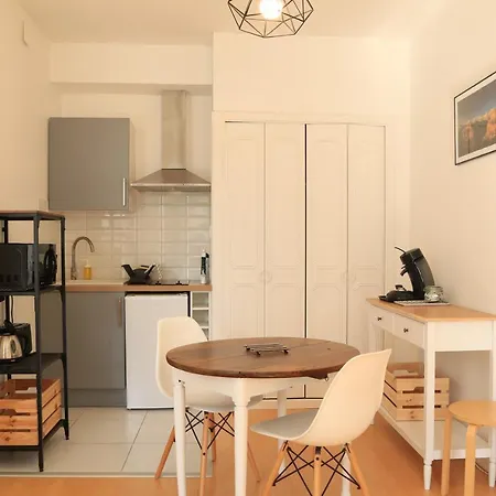 Appartement Maison Candela *