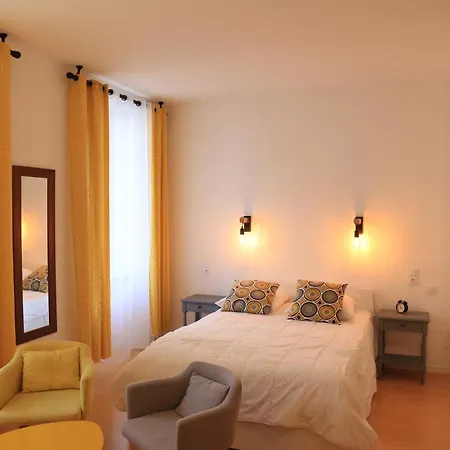 Maison Candela 公寓 *