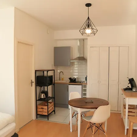 Maison Candela Appartement *