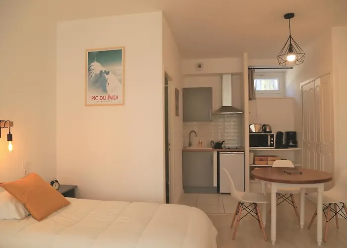 Maison Candela 公寓 *